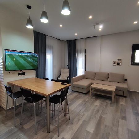 Bono Apartment 卡拉马塔 外观 照片